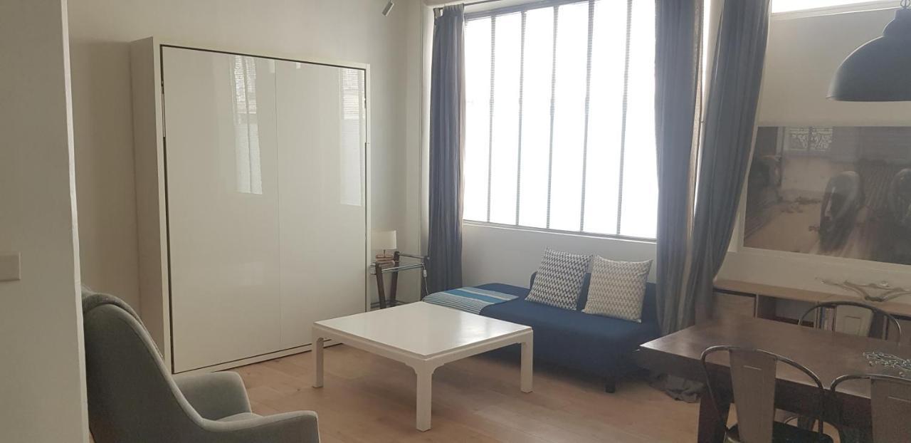 Charming Loft - Tour Eiffel/ Rue Cler Apart otel Paris Dış mekan fotoğraf