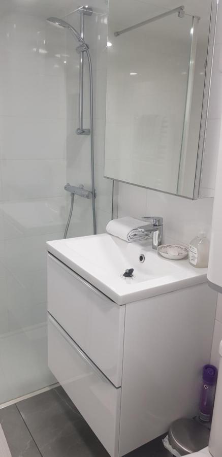 Charming Loft - Tour Eiffel/ Rue Cler Apart otel Paris Dış mekan fotoğraf